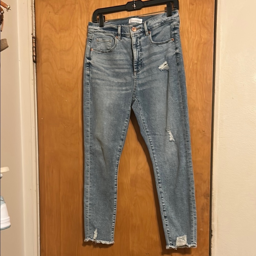 LOFT Blue Skinny Jeans Modern Distressed Style